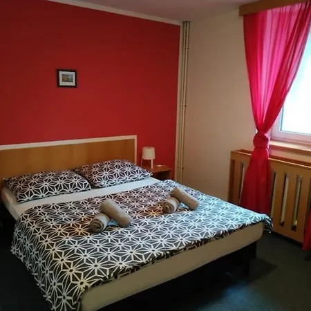 Vyhlidka 3*