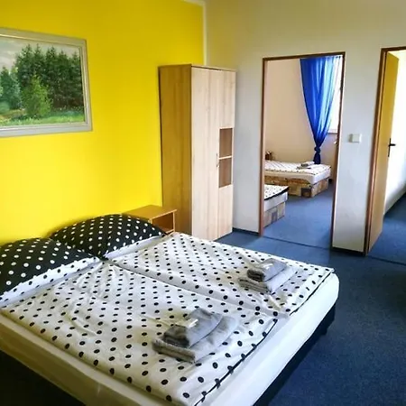 فندق Vyhlidka 3*