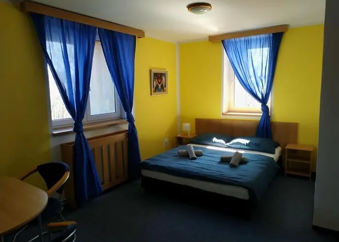Vyhlidka Hotel 3*
